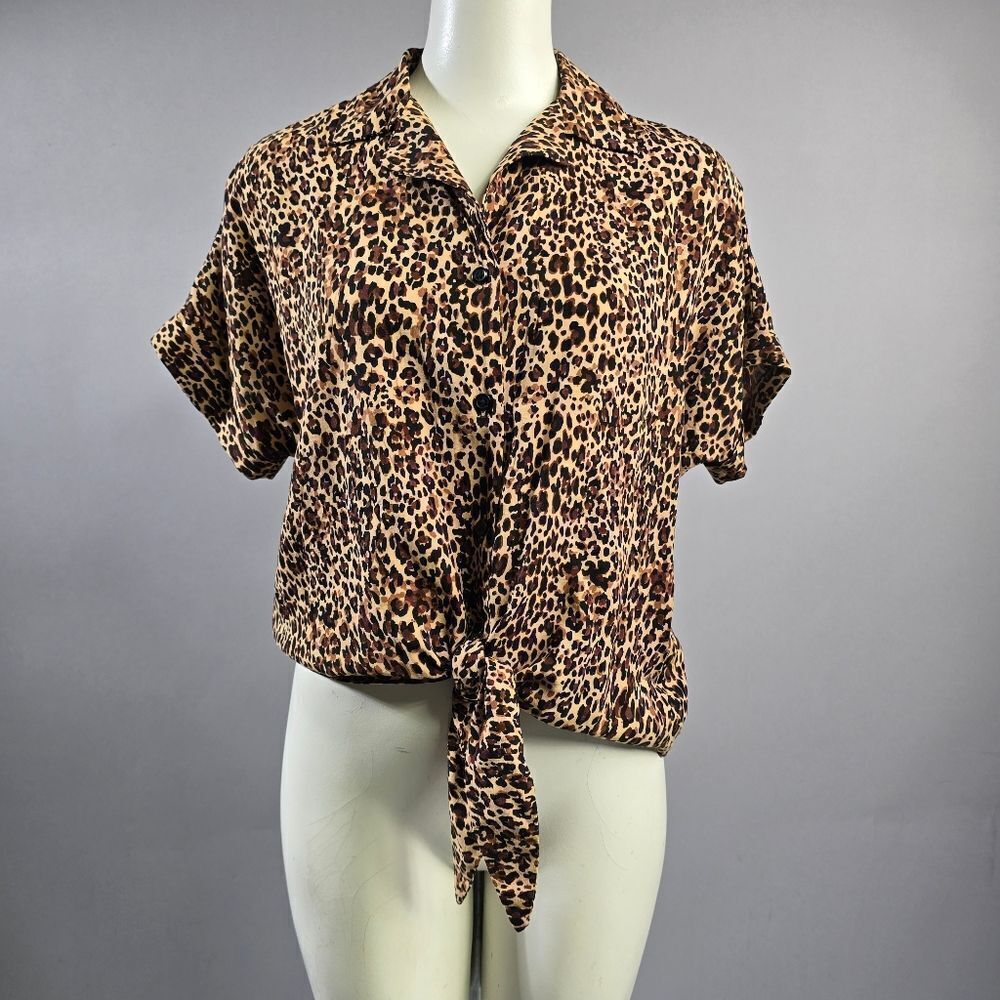 beachlunchlounge Leopard Button Down Shirt R15